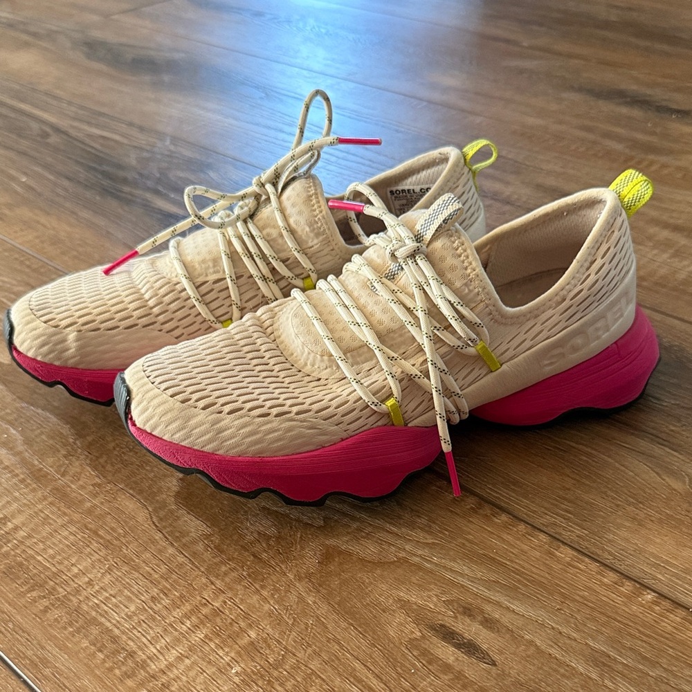 Sorel Women's Tan and Pink Sneakers